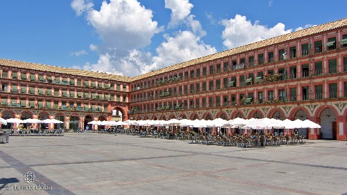 PLAZA_CORREDERA_CORDOBA_01.jpg