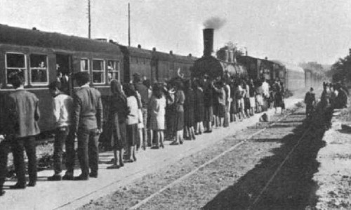 Emigrantes en la Estación de Cadiz